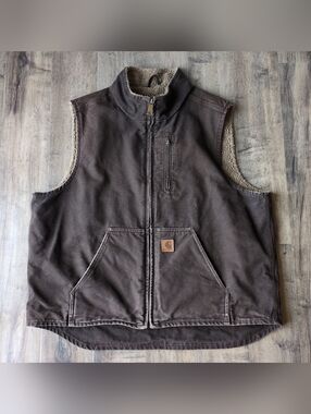 Carhartt Men's XL Sandstone Duck Sherpa Lined Mock-Neck Vest V33 Brown